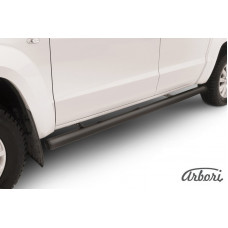 Защита штатных порогов Arbori d76 труба черная VOLKSWAGEN AMAROK 2013-